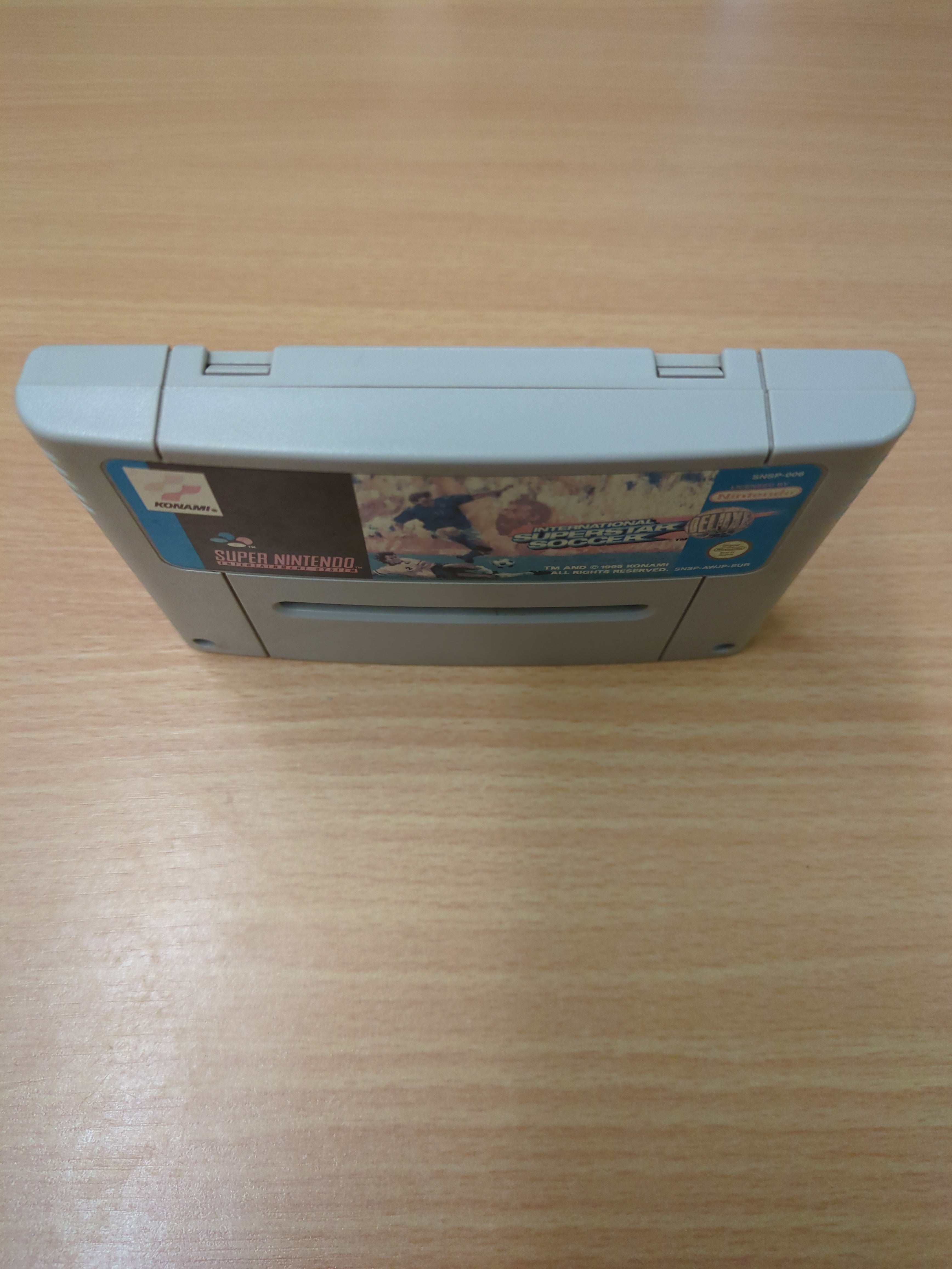 International Superstar Soccer Deluxe Super Nintendo SNES game Cart Only International Superstar Soccer Deluxe Super Nintendo SNES game Cart Only